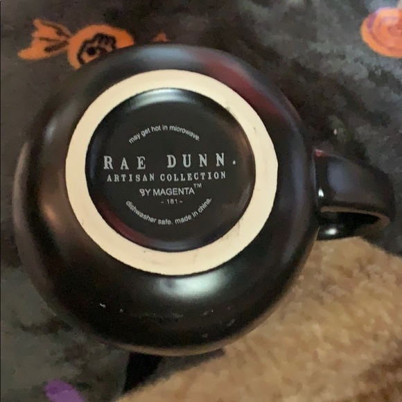 Cream Rae Dunn Artison Collection - Picture 3 of 3